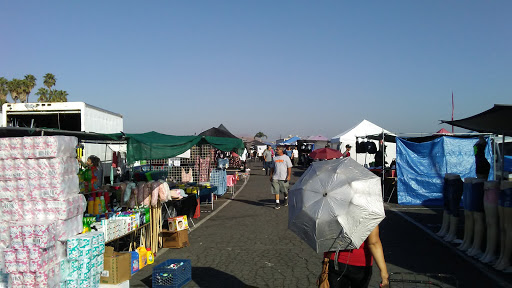 Drive-in Movie Theater «Van Buren Drive-In Theatre and Swap Meet», reviews and photos, 3035 Van Buren Boulevard, Riverside, CA 92503, USA