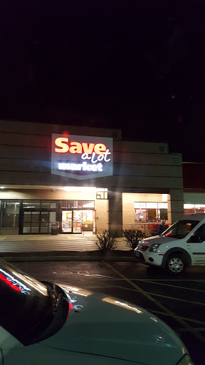 Grocery Store «Save-A-Lot», reviews and photos, 11977 St Charles Rock Rd #110, Bridgeton, MO 63044, USA