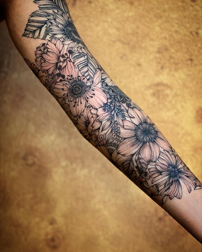 Tattoo Shop «Earthbound Tattoo», reviews and photos, 490 Orange Ave, Sand City, CA 93955, USA