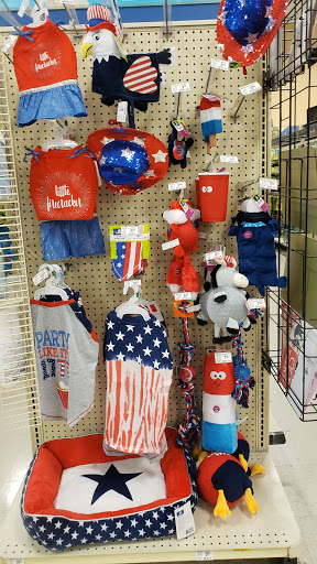 Pet Supply Store «PetSmart», reviews and photos, 2510 Berryhill Rd, Montgomery, AL 36117, USA