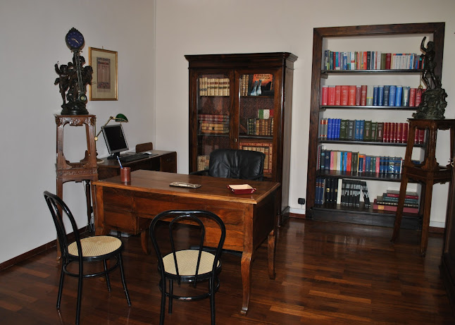 Studio Legale Associato Avv. Lorenzo Vannata Avv. Raffaele Ladaga Avv. Mara Salerno - Avvocato