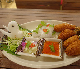Jatujak Gallery & Restaurant photo