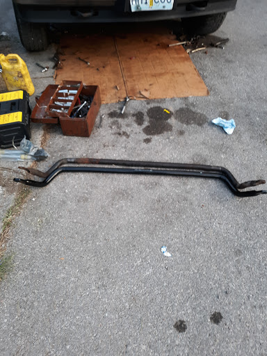 Tire Shop «Dobbs Tire & Auto Centers», reviews and photos, 2349 Woodson Rd, Overland, MO 63114, USA