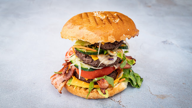 Opinii despre Pöpec Pavilon în Pécs - Hamburger