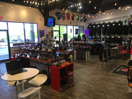 Dive Shop «Dive Georgia», reviews and photos, 168 Towne Lake Pkwy, Woodstock, GA 30188, USA