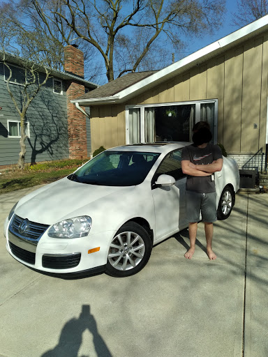 Used Car Dealer «440 Auto Sales», reviews and photos, 300 N Rocky River Dr, Berea, OH 44017, USA