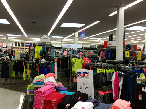Sporting Goods Store «Academy Sports + Outdoors», reviews and photos, 5802 19th St, Lubbock, TX 79407, USA
