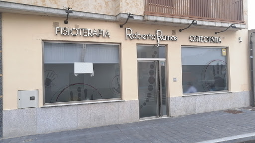 Clínica FISIOTERAPIA Y OSTEOPATIA ROBERTO RAMOS en Villamayor, Salamanca
