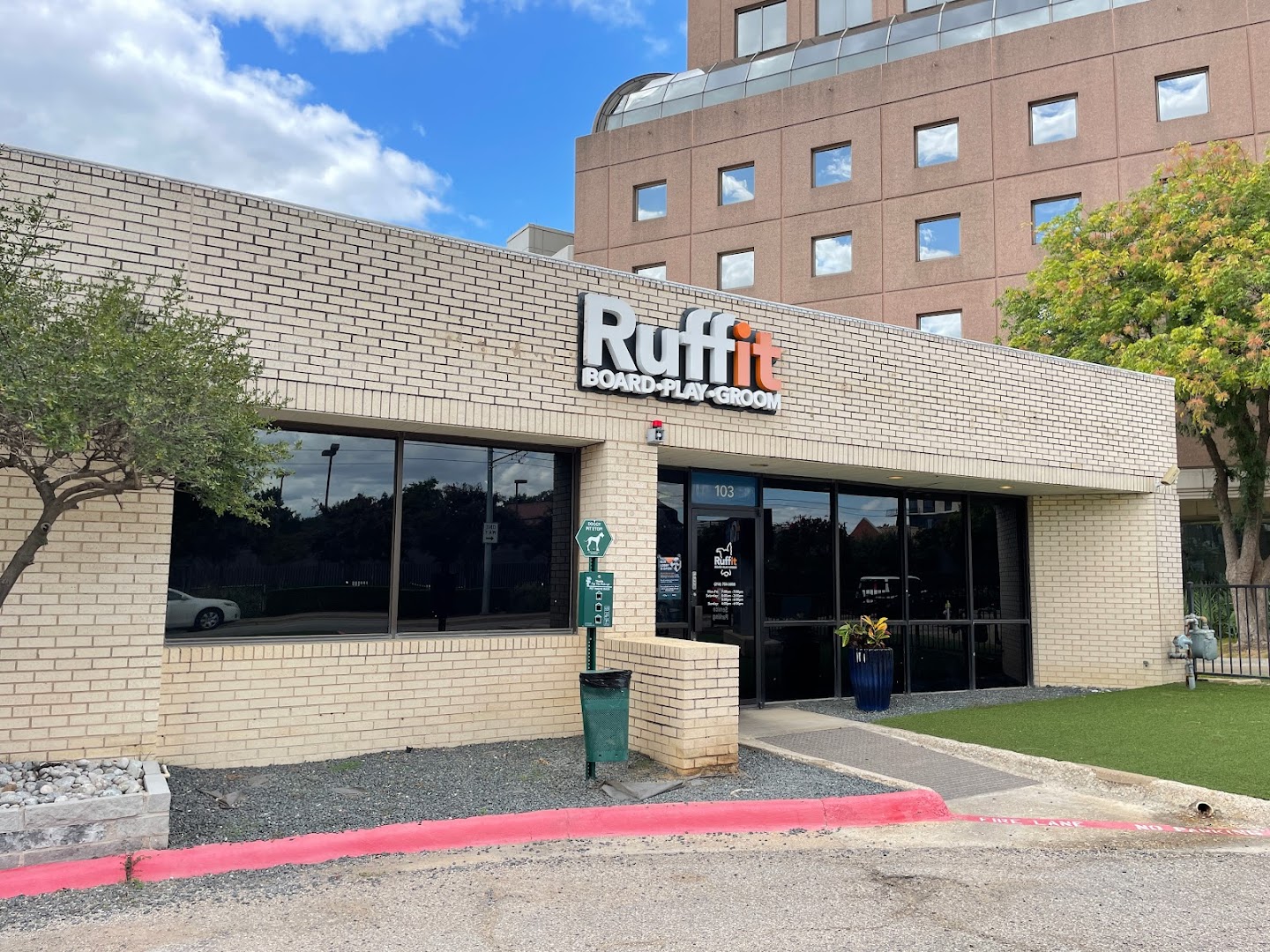 Ruffit - Uptown