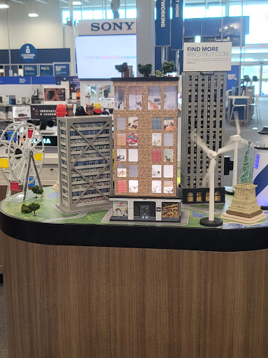 Electronics Store «Best Buy», reviews and photos, 300 Brown Rd, Auburn Hills, MI 48326, USA