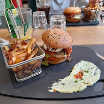 Plats et boissons du Restaurant de hamburgers ERNEST INN Le Mans - n°2