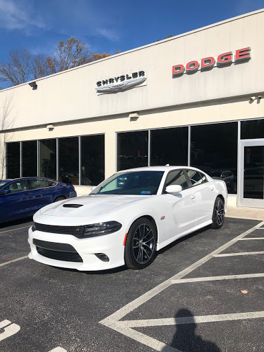 Car Dealer «Videon Chrysler Dodge Jeep RAM», reviews and photos, 4951 West Chester Pike, Newtown Square, PA 19073, USA