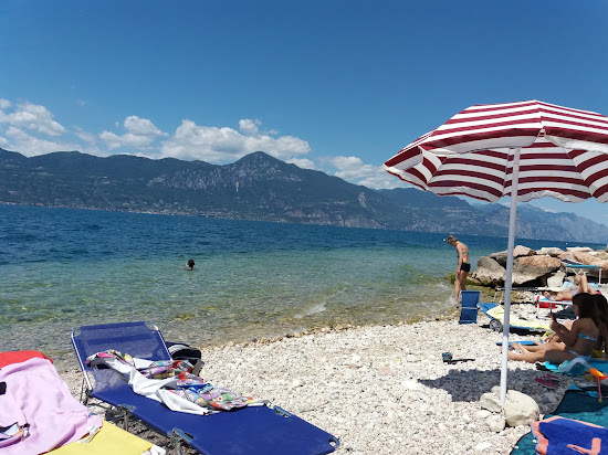 Torri del Benaco Beach