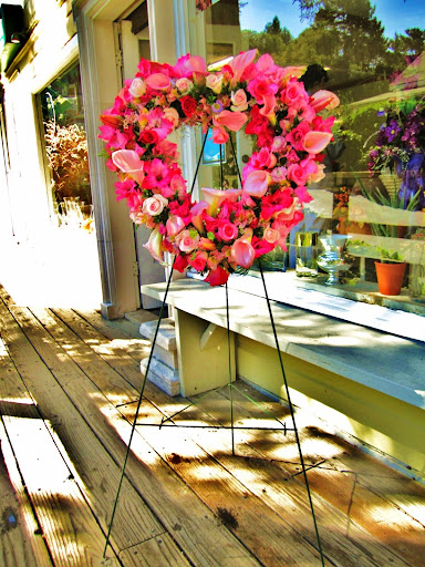 Florist «Le Florist of Larkspur - Royal Fleur», reviews and photos, 282 Magnolia Ave, Larkspur, CA 94939, USA