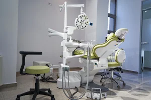 Junior&Family Dental Center Sf. Lazăr image
