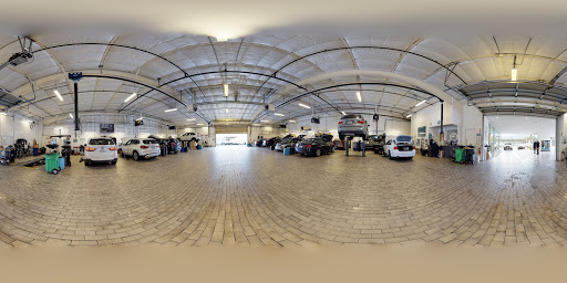 BMW Dealer «Hansel BMW of Santa Rosa», reviews and photos, 2925 Corby Ave, Santa Rosa, CA 95407, USA