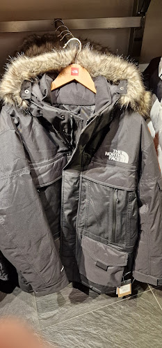 The North Face Bristol - Clothing store