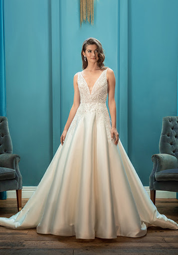 Bridal Shop «Nicole Bridal & Formal Shoppe», reviews and photos, 261 Old York Rd #210, Jenkintown, PA 19046, USA