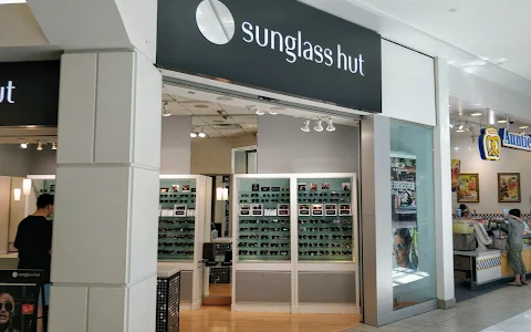 Sunglass Hut image