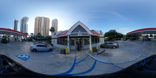 Convenience Store «7-Eleven», reviews and photos, 17790 Collins Ave, Sunny Isles Beach, FL 33160, USA