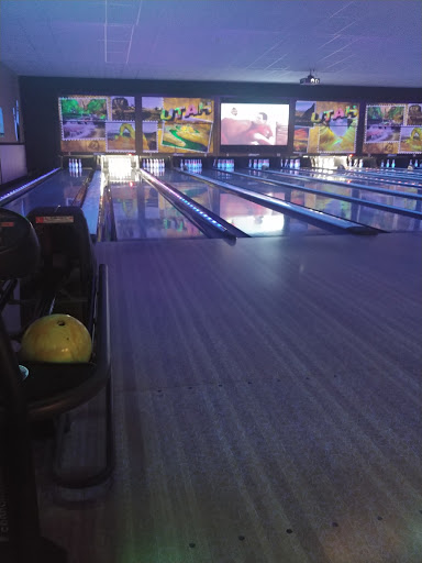 Bowling Alley «Delton Lanes», reviews and photos, 3693 S Meadow Spring Ln, Riverton, UT 84065, USA