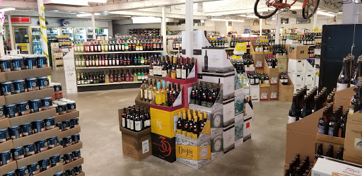 Liquor Store «Grapevine Wine & Liquors», reviews and photos, 900 S Monaco Pkwy, Denver, CO 80224, USA