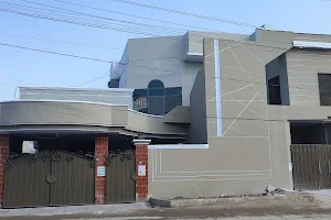 Sharif House image