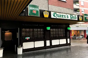 Queen's Pub - Herne image