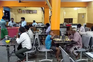 Shri Adibasaveswara Veg Restaurant image