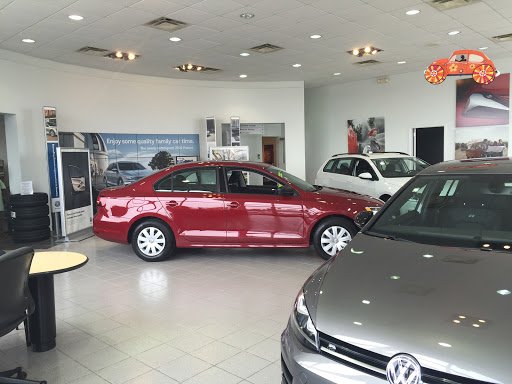 Auto Body Shop «Volkswagen of Eau Claire», reviews and photos, 5201 Fairview Dr, Eau Claire, WI 54701, USA