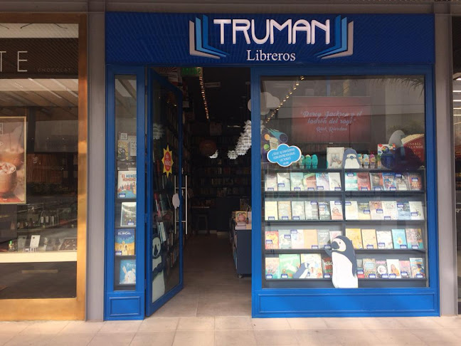 Truman Libreros Angamos
