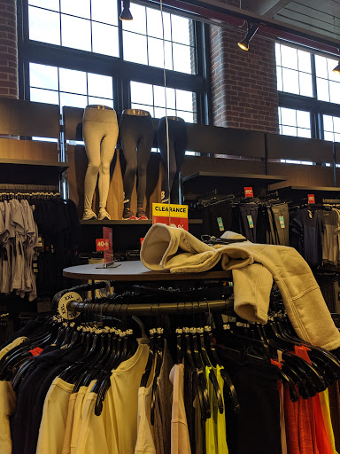 Shoe Store «New Balance», reviews and photos, 5 S Union St, Lawrence, MA 01843, USA