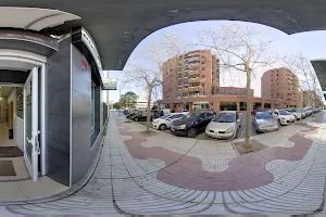 Centro Dental Puerta del Sur image