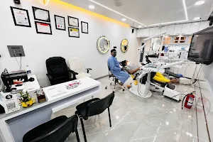 Smile N Shine Dental Clinic And Implant Center | Top Dentist In Raipur | Aesthetic Dental Clinic | Implant Clinic image