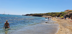 Foto von Plage de la Dalle und die siedlung
