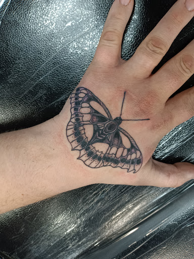 Explore r.i.p mom tattoo ideas, creative tattoo ideas in Spanish Fork, available at Infinite Ink Tattoo