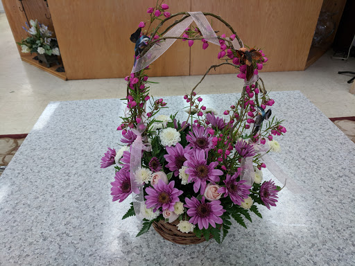 Florist «Creative Expressions Florist», reviews and photos, 10541 Theodore Green Blvd, White Plains, MD 20695, USA