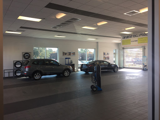 Hyundai Dealer «Hendrick Hyundai Charleston», reviews and photos, 1523 Savannah Hwy, Charleston, SC 29407, USA