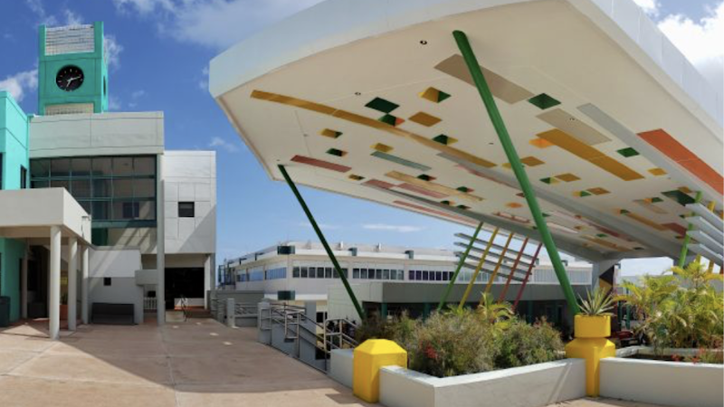 Plaza Exito Estudiantil