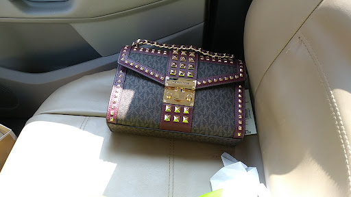 Fashion Accessories Store «Michael Kors», reviews and photos, 1000 Tanger Dr #600, Locust Grove, GA 30248, USA