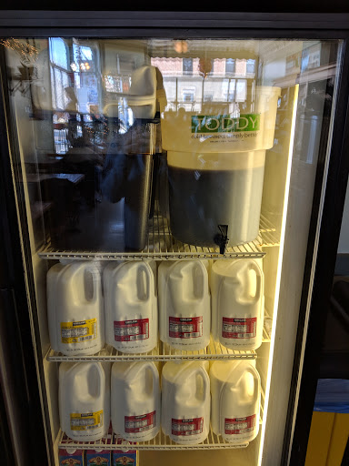 Coffee Shop «Bridgeport Coffeehouse», reviews and photos, 3101 S Morgan St, Chicago, IL 60608, USA