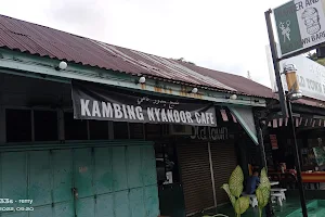 Warung Pekan Lama image