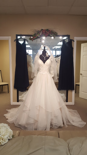 Bridal Shop «Sue Ames Bridal Outlet», reviews and photos, 202 N 10th St, Allentown, PA 18102, USA