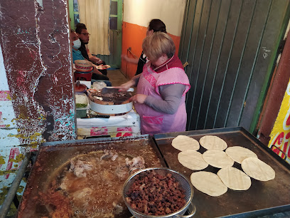 Tacos de suadero juanita - Av. Gral. Felipe Angeles 10A, Cuautepec Alto Centro, Gustavo A. Madero, 07100 Ciudad de México, CDMX, Mexico