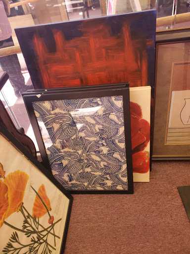 Thrift Store «Sf Out of the Closet Thrift Store», reviews and photos, 1498 Polk St, San Francisco, CA 94109, USA