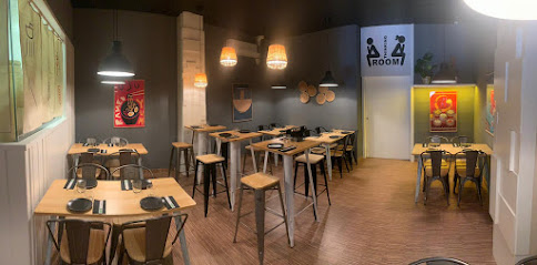 Take Bao Manises - Carrer Molí de la Llum, n 21, bajo, 46940 Manises, Valencia, Spain