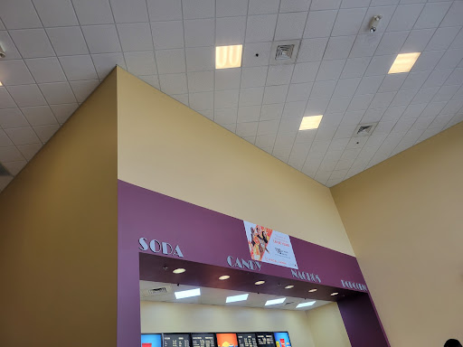 Movie Theater «Regal Cinemas Noblesville 10», reviews and photos, 10075 Town and Country Blvd, Noblesville, IN 46060, USA