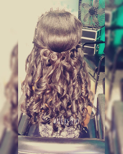 Beauty Salon «Two Friends Beauty Salon», reviews and photos, 305 E Centerville Rd, Garland, TX 75041, USA