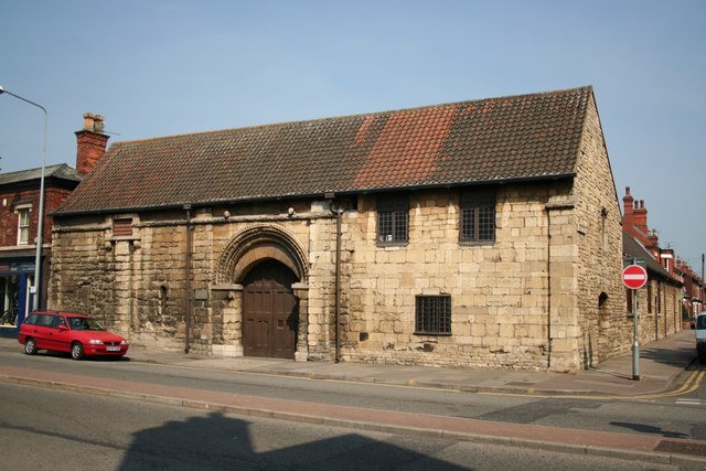 Reviews of St Mary's Guildhall - Display remains Roman road in Lincoln - Museum
