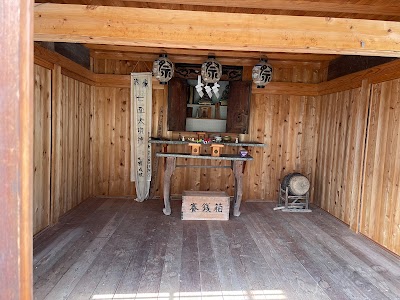 七面天女堂